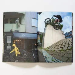 Hot CULT CREW Bado Kiosk Zine