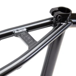 Clearance CULT CREW Tech Frame / black